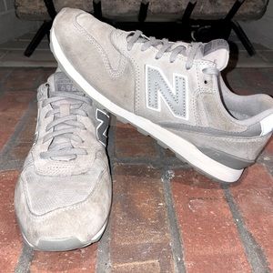 New balance 696 sneakers